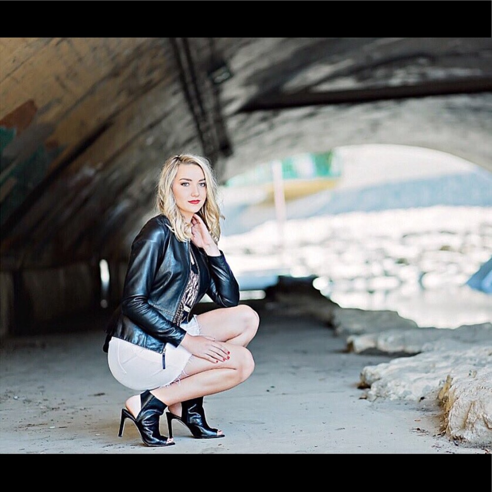 Meet your Posher, Mary